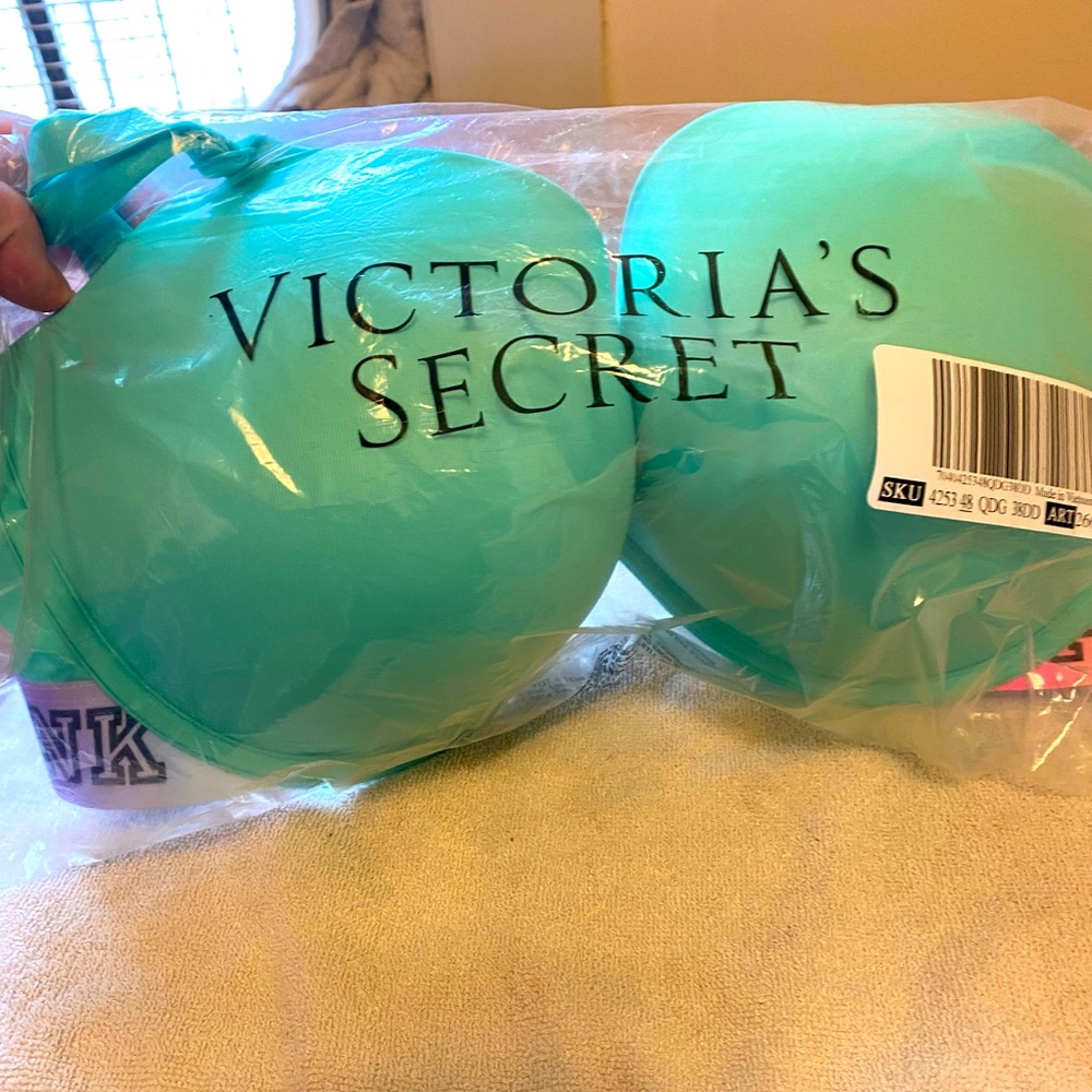 Victoria’s Secret Pink bra.